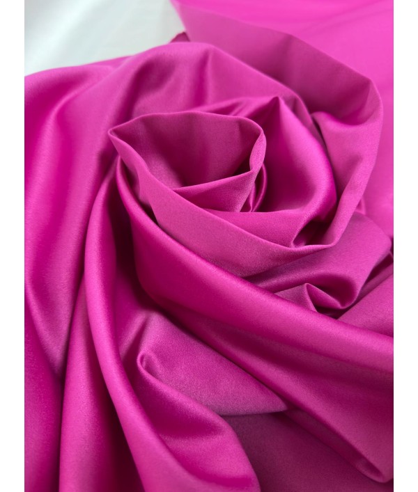 Dantelistan Kumaşçılık ve Aksesuar